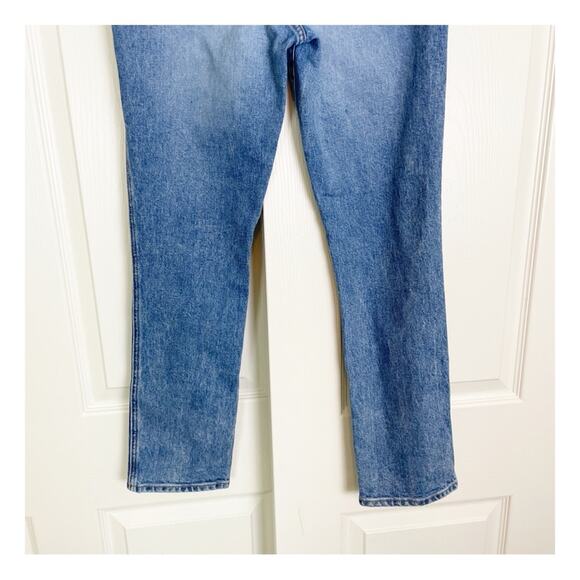 Veronica Beard Ryleigh Slim Straight V Stitched Jeans Blue Mist Wash - Picture 7 of 9
